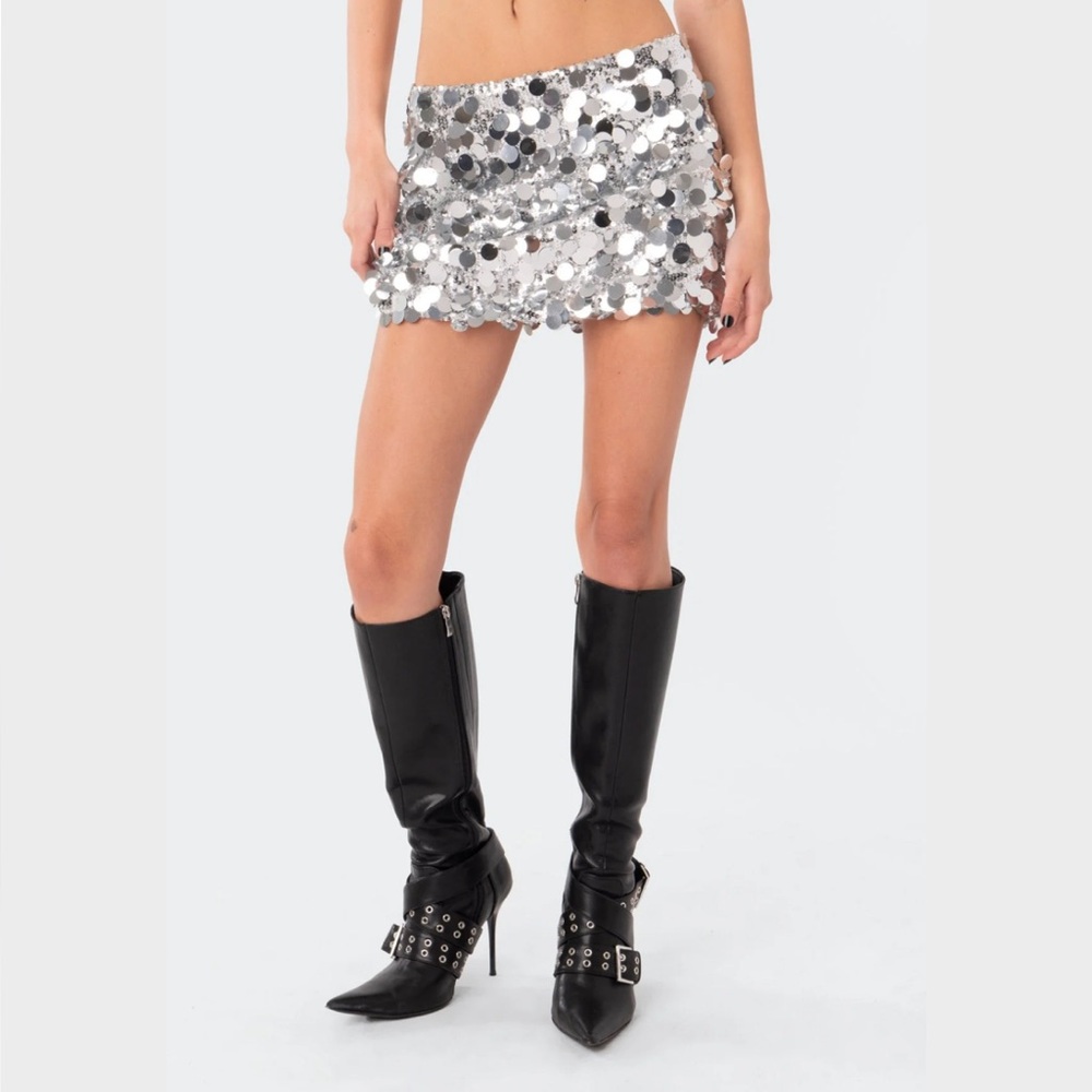 NWT Edikted Silver Sequin Bubble Mini Skirt